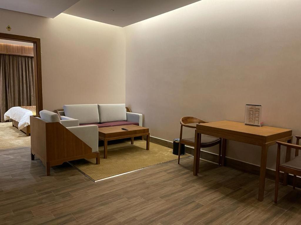 Hosta Al Yasmin Aparthotel Riyadh Exterior photo